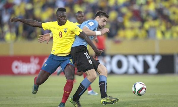 Crónica / Ecuador sale con todo ante la jodida Uruguay