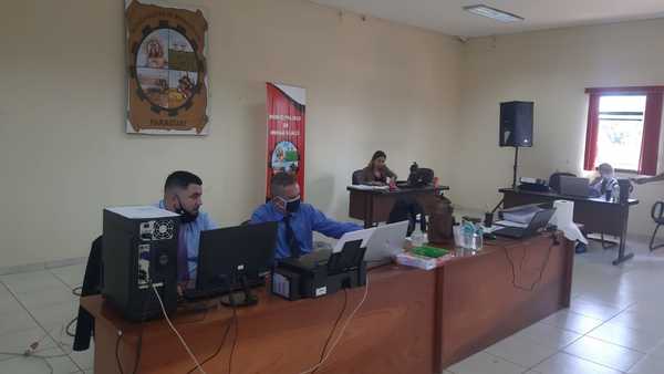 Tras denuncias, Contraloría inicia auditoría de la gestión del intendente Digno Caballero