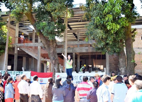 Construcción del local para IPS de Caazapá podría continuar antes de fin de año - Nacionales - ABC Color