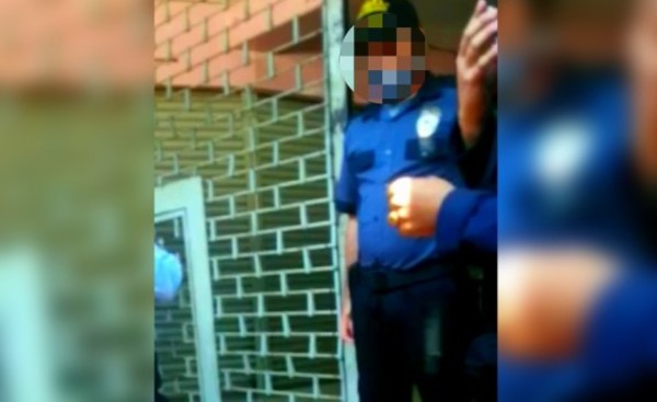 Guardia de shopping intimida con arma de fuego a agentes de la PMT