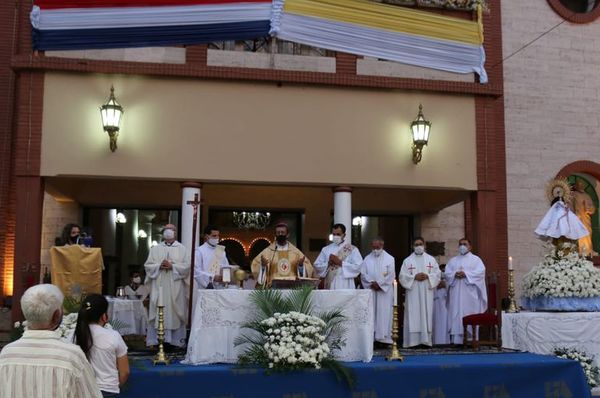 Obispo resalta que se debe enfrentar la pandemia y la sequía con la fe, esperanza y caridad  - Nacionales - ABC Color