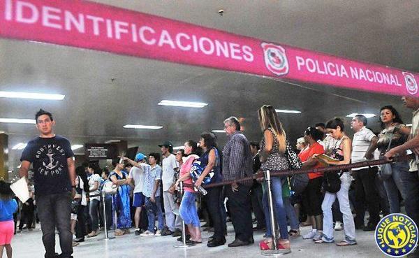 Más de 1.000 solicitudes de antecedentes policiales en formato digital •