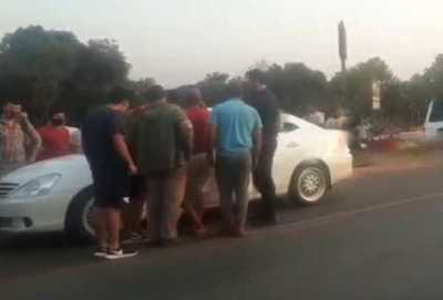 Conductor borracho se quedó dormido en plena ruta - Noticiero Paraguay