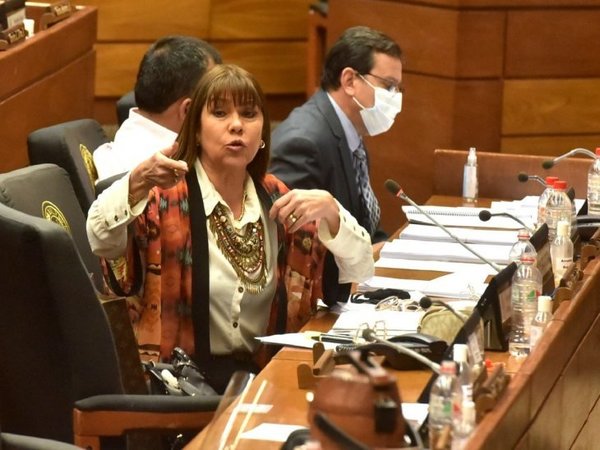 Ratifican suspensión contra Celeste Amarilla | Noticias Paraguay