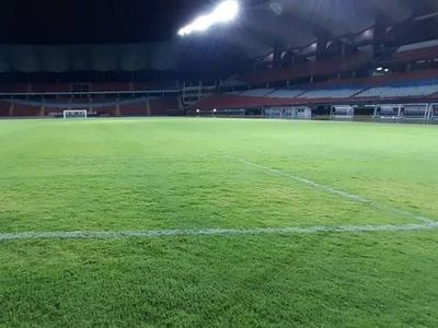 “Es un campo de juego absolutamente apto”  - Fútbol - ABC Color
