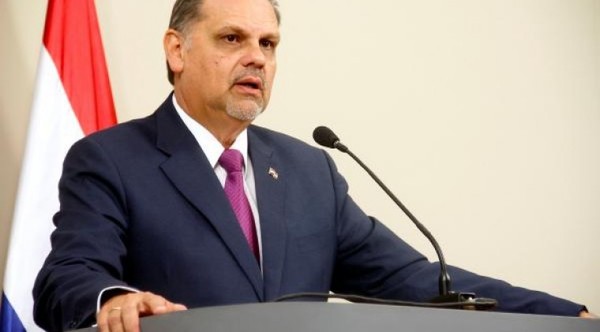 Roa sostiene que la SEN no podrá otorgar cinco camiones cisterna a ciudadanos del Distrito de Irala Fernández » Ñanduti