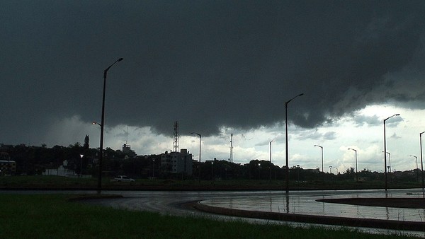 Prevén lluvias, tormentas, fuertes vientos y hasta granizadas para mañana: ¿fin de la sequía?