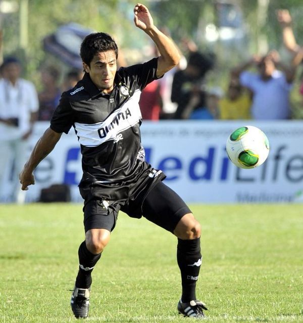 Pittoni firmará en estos días - General Díaz - ABC Color