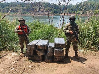 Incautan mercaderías a orillas del Paraná