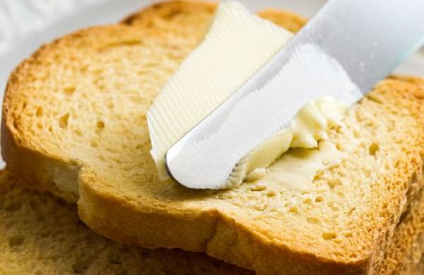 Pan y mantequilla: la dieta con la que puedes adelgazar hasta 3 kilos en una semana - SNT