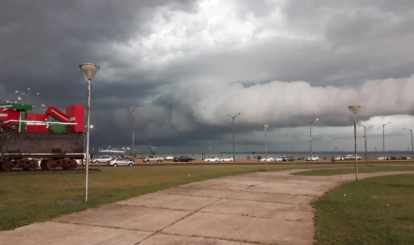 HOY / Hay lluvias previstas para todo el país entre este martes y miércoles