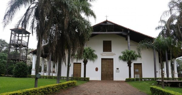 La Nación / Templo de Yaguarón: desalojan a constructora por falta de protocolo de patrimonio cultural