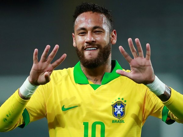 Neymar lleva a la cima a Brasil