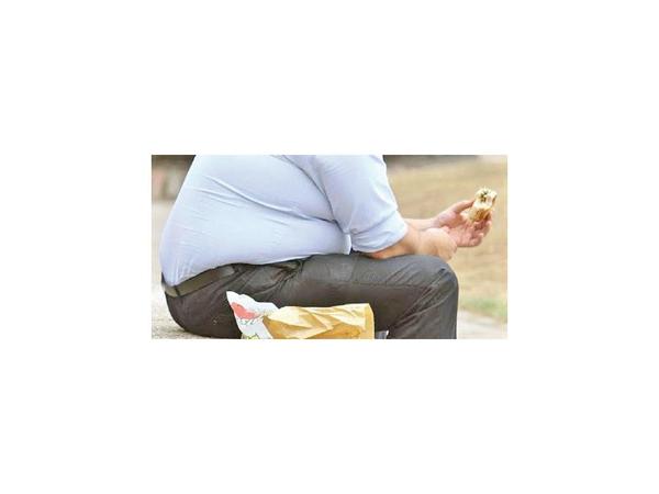 Pacientes con obesidad incrementaron su peso durante aislamiento por la pandemia