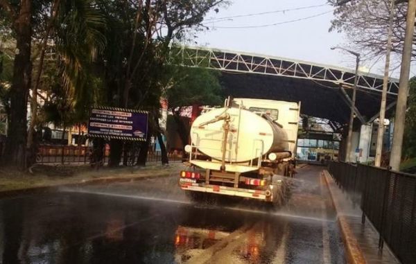 Realizan desinfección en el Puente de la Amistad para su reapertura