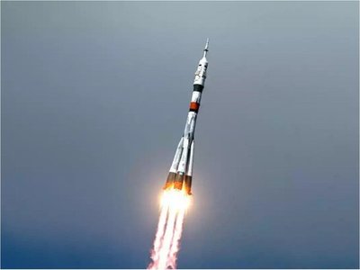 Nave Soyuz logra un viaje en tiempo récord a la Estación Espacial