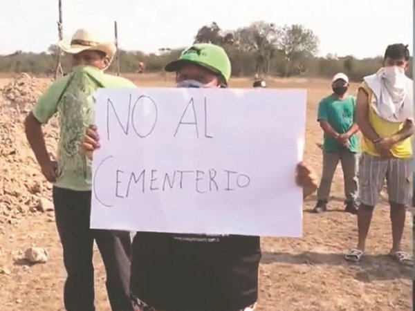 Cementerio es "mau" y sacarán a dos finados