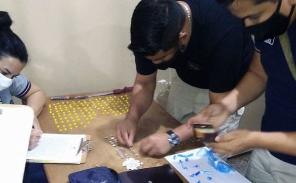Incautan cocaína, medicamentos controlados y armas blancas dentro del Penal de Concepción