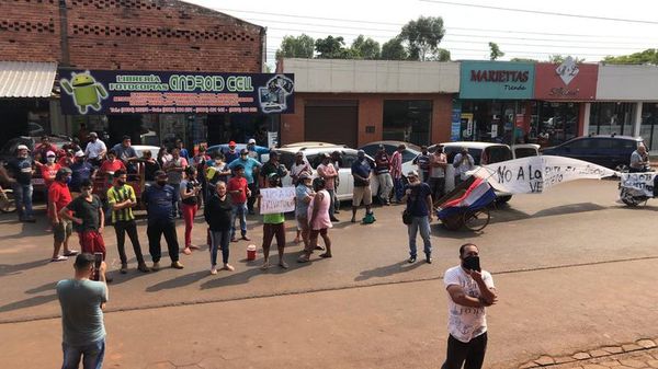 Tras críticas, desisten encarecer servicio de recolección de basuras en Hernandarias - ABC en el Este - ABC Color