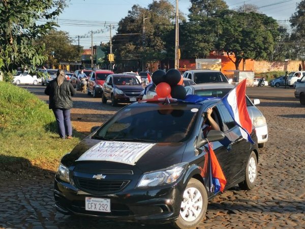 Convocan a una caravana contra negociados del clan Caballero en Minga