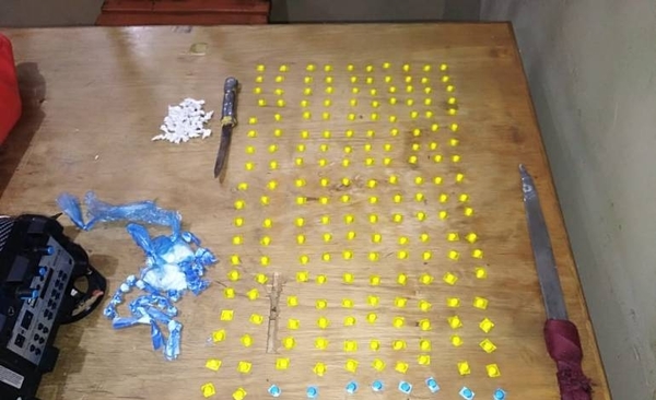 HOY / Incautan cocaína, medicamentos y armas blancas en el penal de Concepción
