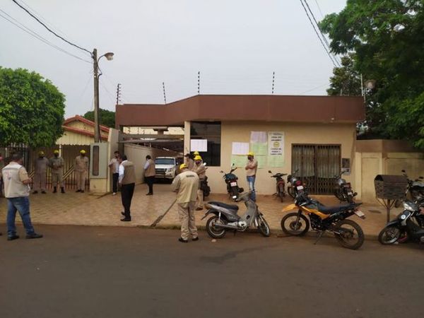 Funcionarios de Senepa al borde de quedar en la calle por falta de pago de alquiler