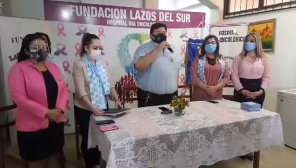 CLUB SOROPTIMIST ENTREGÓ DONACIÓN A LAZOS DEL SUR.