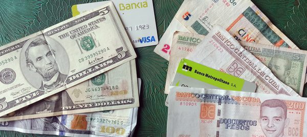 Cuba, a la caza del dólar - MarketData