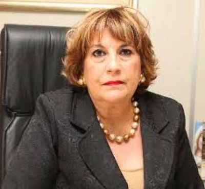 Jueza filmada maltratando a funcionarios es suspendida