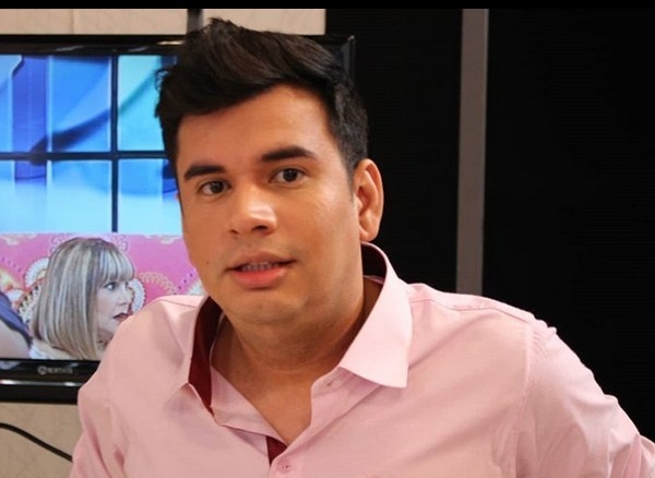 Conductor de TV recibe agresiones y amenazas vía telefónica