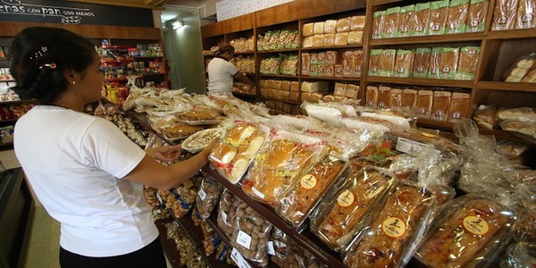 Supermercadistas niegan haber 'acabado' con panaderos a causa de Pytyvô