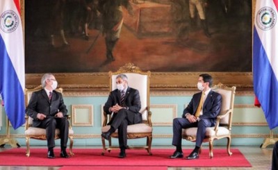 Nuevo Embajador de Italia presenta cartas credenciales a Mario Abdo