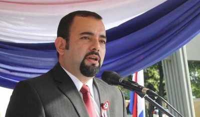 Intendente asegura que no tiene nada que ver con actividades de juegos de azar - Noticiero Paraguay