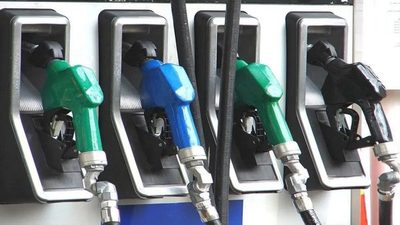 Municipio compró lubricantes a precios sobrefacturados