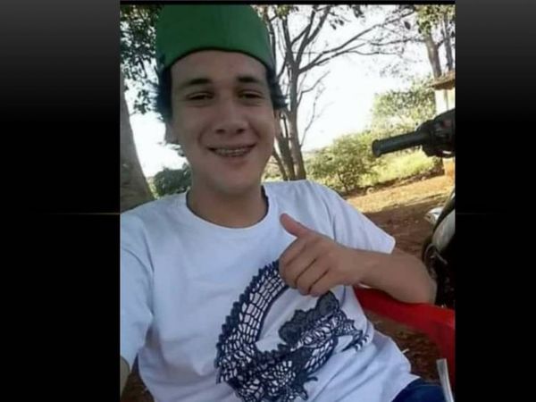 Joven fue brutalmente asesinado y su cuerpo arrojado sobre la línea Internacional