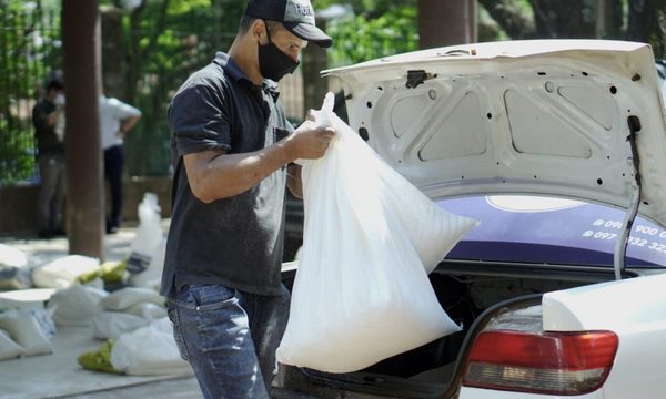 Gobernación entrega un promedio de 120 kits diarios de insumos para ollas populares – Diario TNPRESS