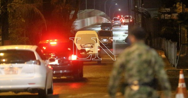 La Nación / Taxistas de CDE piden respetar protocolos para seguir trabajando y evitar retroceso