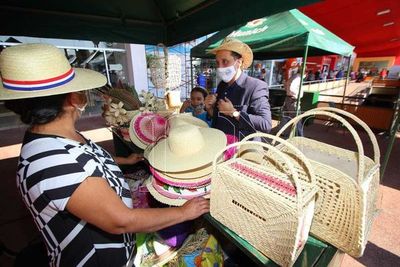 Arrancó la Feria de Pequeños Productores