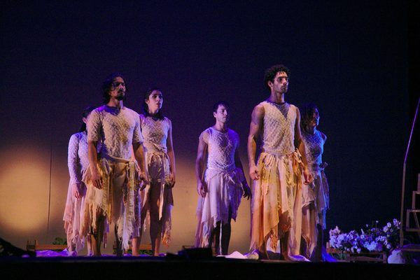 El Ballet Nacional de Paraguay participa del Festival Internacional de Danza contemporánea de Santa Cruz de la Sierra » Ñanduti