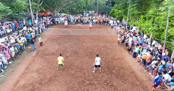 La Nación / Piki voley: el juego que conquistó Paraguay con peculiares apodos y millonarias apuestas