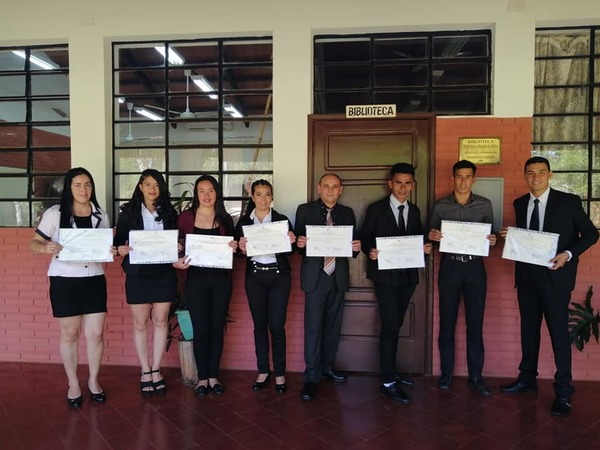 CELEBRAN EGRESO DE COMPUEBLANOS DE ALTO VERÁ EN EDUCACIÓN INICIAL.