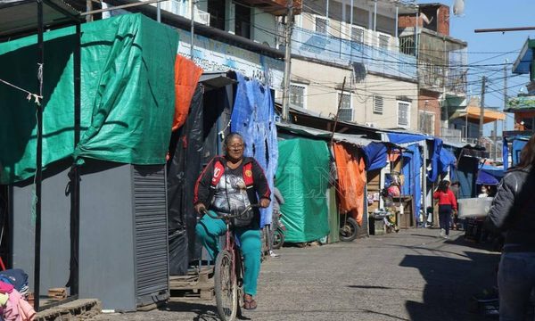 Ciudades fronterizas con Argentina se levantan a fin de lograr apertura