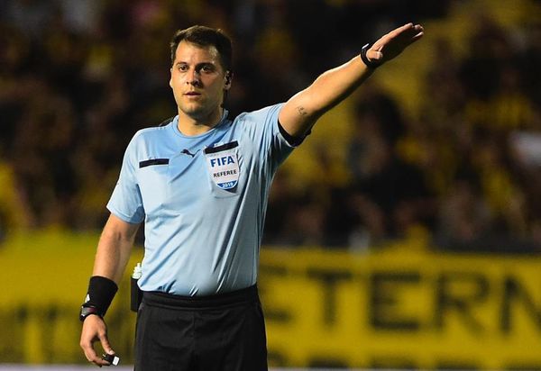 Árbitros para la última jornada de fase de grupos de la Libertadores