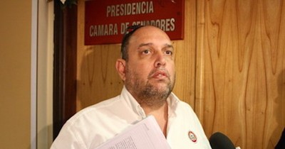 La Nación / Convocarían a declarar al ex senador Alberto Grillón
