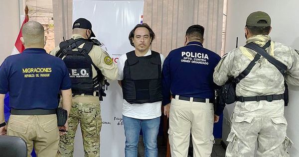 El Presidente expulsó del Paraguay al contrabandista brasileño más buscado - Nacionales - ABC Color