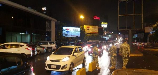 Migraciones permitirá que paraguayos ingresen por el Puente de la Amistad durante las 24 horas