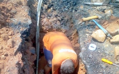 HOY / Essap realiza cambios de tuberías en calles de Asunción