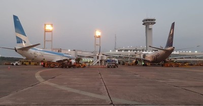 La Nación / Estrictos protocolos y tasas exoneradas marcarán reinicio de vuelos comerciales