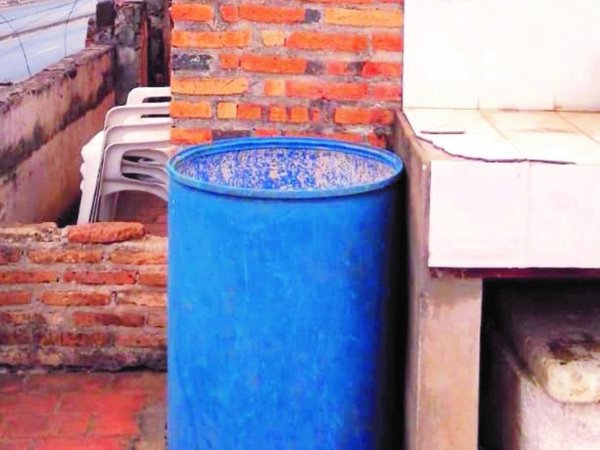 Un akãrasy infernal a causa de la falta de agua potable