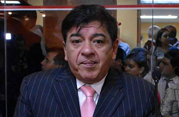 Junta Municipal de Asunción otorga permiso a Concejal Wagner para ocupar banca de Celeste Amarilla - Megacadena — Últimas Noticias de Paraguay